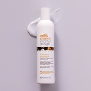 milk-shake-integrity-strength-conditioner-lifestyle
